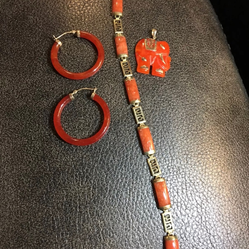 14k jade set